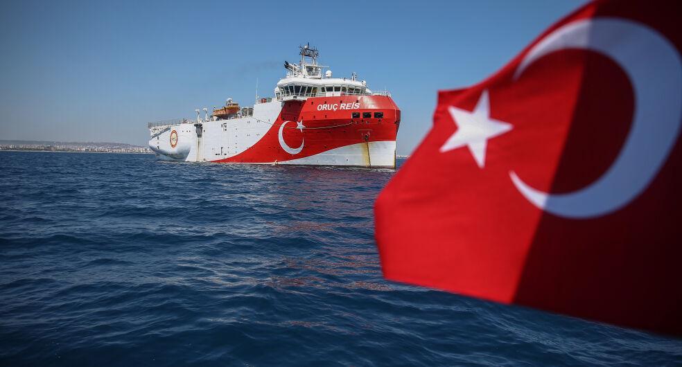 خبرنگاران هدف ترکیه از شروع دوباره عملیات اکتشافی در شرق مدیترانه چیست؟