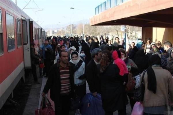 ورود بیش از 1600 مسافر به منطقه آزاد ارس با قطار چارتر